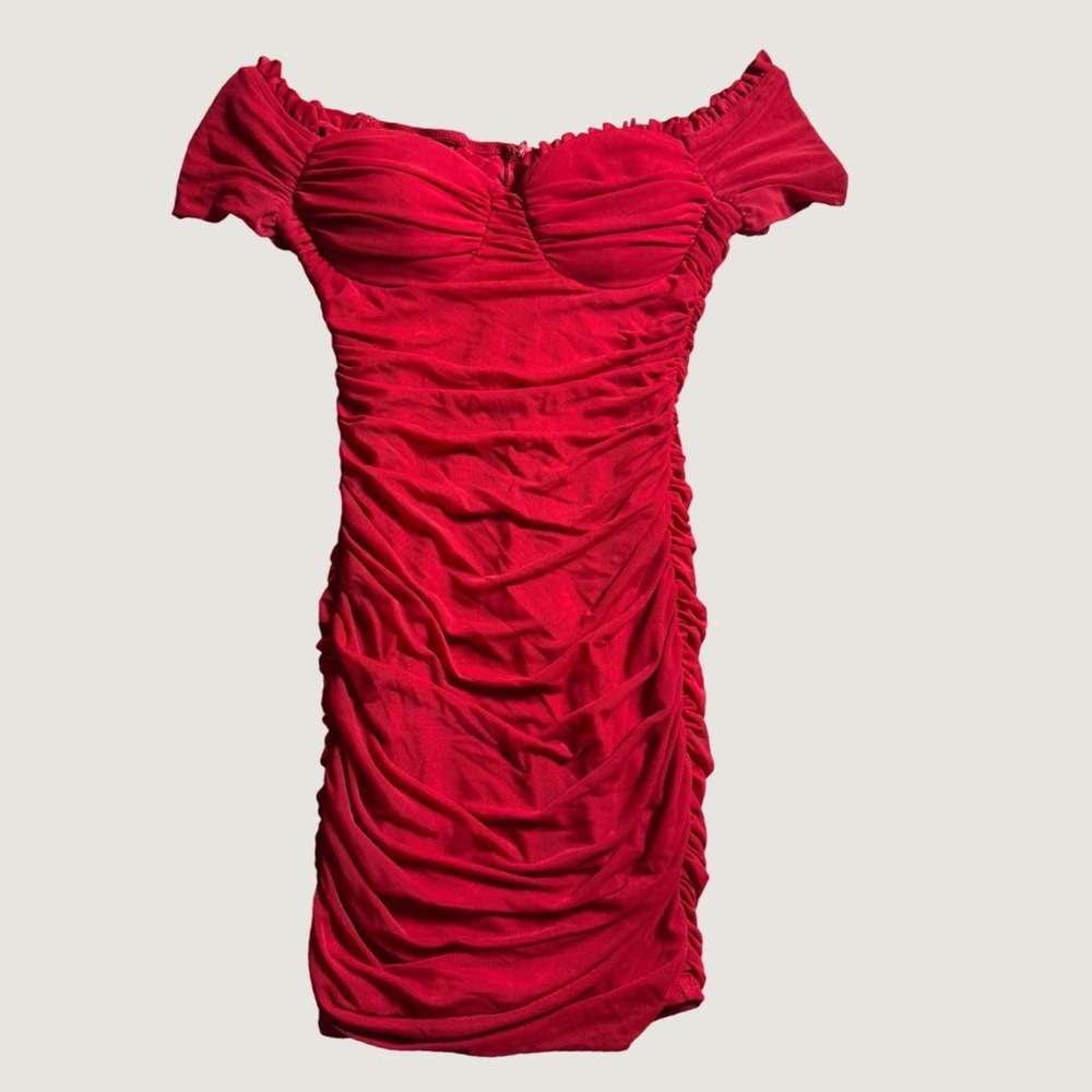 Windsor Red Ruched Off The Shoulder Bodycon Mini Dress Sweetheart Neck Small